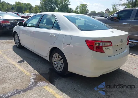 2014 Toyota Camry L из США, поврежденный, VIN 4T1BF1FK1EU867764